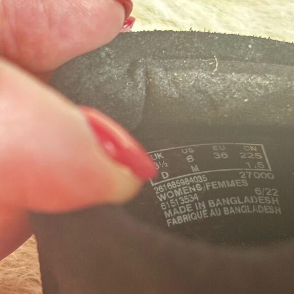 Clarks Black Flats with Chunky Platform Sole - Picture 8 of 8